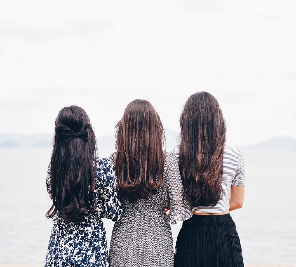 women-1838768_1280 women-1838768_1280